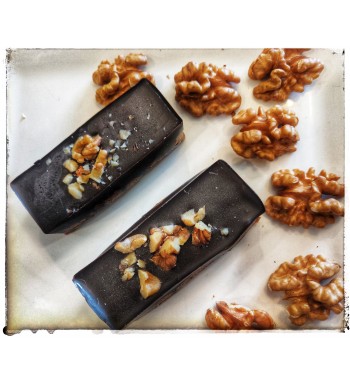 Chocolate Walnut Dates Bar